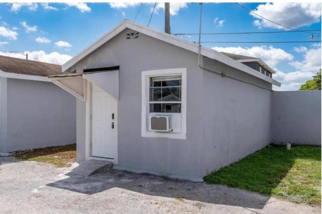 Pahokee Inviting Oasis - Cozy, Spotless, And Comfortable Room מראה חיצוני תמונה